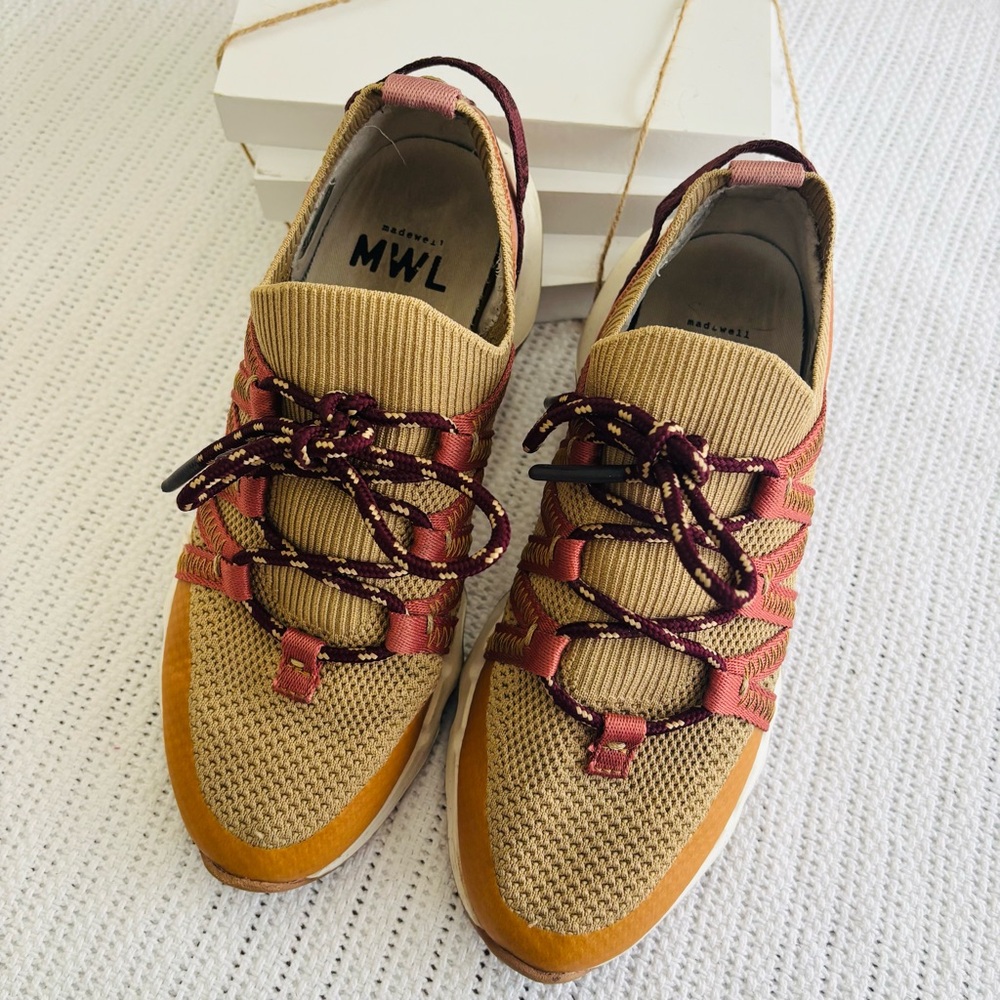 Madewell Field Stylish Women's Sneakers in Pink and Tan - Picture 6 of 6